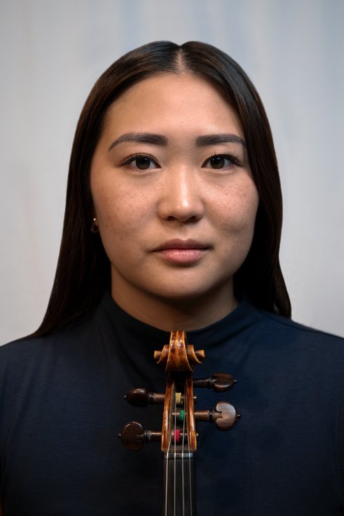 Kristen Young Headshot