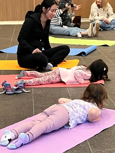 Museum Movers: Kid Yoga
