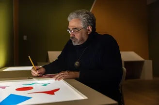 Moses Ros, Artist in Residence