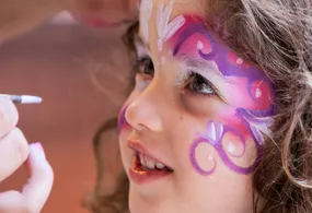 Sammie and Tudie, face painting